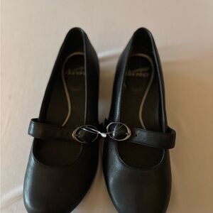 Dansko Black Leather Mary Jane Flats with Decorative Buckle size 7 1/2-8